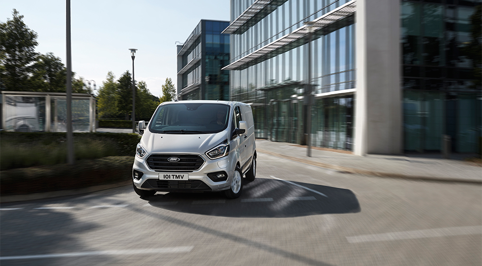 2018_FORD_TRANSIT_PHEV__07е.jpg